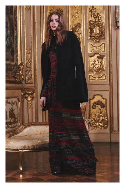 Look 29